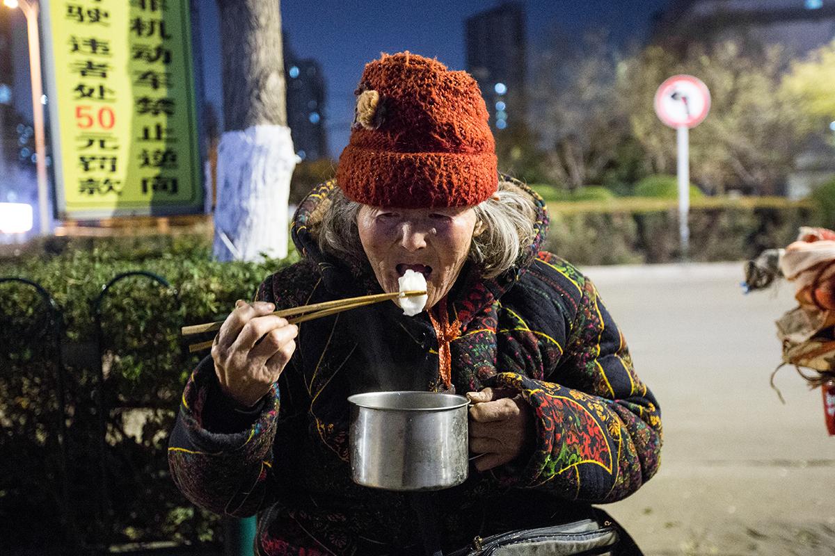 水果奶奶二论坛资料,水果奶奶二论坛资料分享，一种别样的生活智慧与乐趣